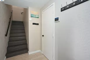 17994 Azalea Rd, Hayward, CA 94541 - Photo 35