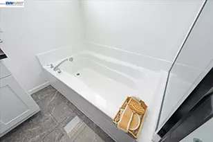 112 Ridgepoint Ct, Hercules, CA 94547 - Photo 53