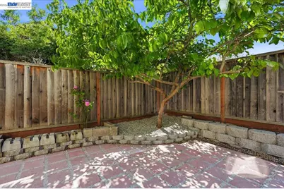 112 Ridgepoint Ct, Hercules, CA 94547 - Photo 63