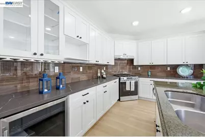 112 Ridgepoint Ct, Hercules, CA 94547 - Photo 19