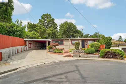 301 Joan Vista St, El Sobrante, CA 94803 - Photo 5