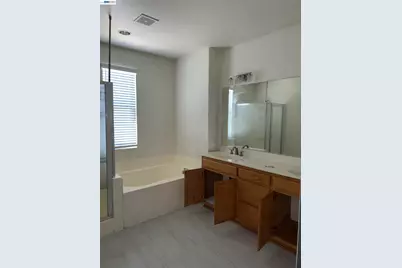 1016 Cypress Run Dr, Stockton, CA 95209 - Photo 51