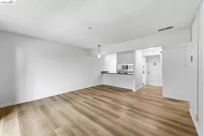 1453 Neotomas Ave #APT 104, Santa Rosa, CA 95405 - Photo 5