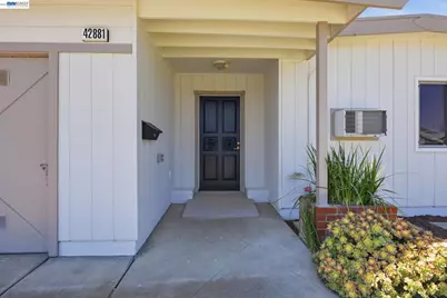 42881 Applewood St, Fremont, CA 94538 - Photo 3