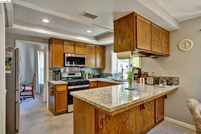 113 Pierre Ct, Vallejo, CA 94591 - Photo 13
