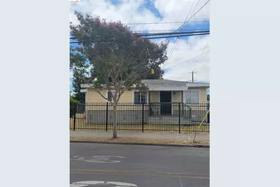 1102 69th Ave, Oakland, CA 94612 - Photo 1