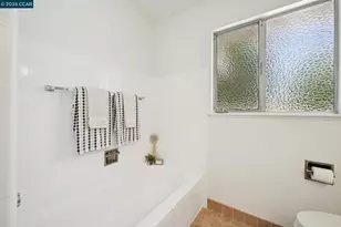 2856 San Benito Dr, Walnut Creek, CA 94598 - Photo 37