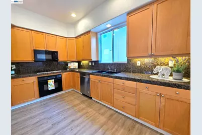 831 Heavenly Pl, Milpitas, CA 95035 - Photo 5