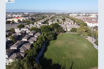 831 Heavenly Pl, Milpitas, CA 95035 - Photo 37