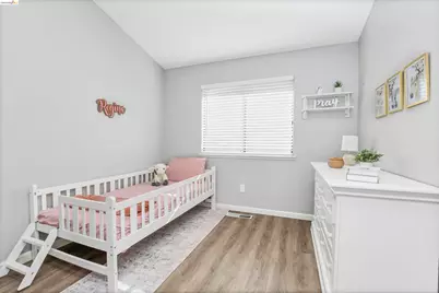 2312 Willow Ave, Antioch, CA 94509 - Photo 15
