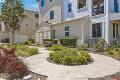 8556 Seawind Way, Newark, CA 94560 - Photo 33