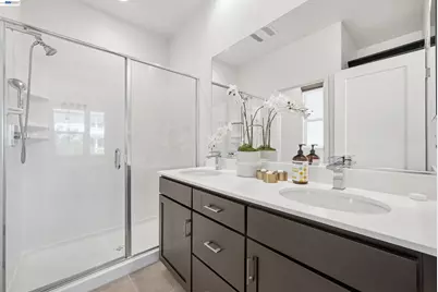 8556 Seawind Way, Newark, CA 94560 - Photo 15