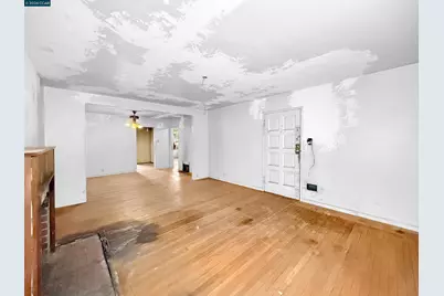 2224 108th Ave, Oakland, CA 94603 - Photo 5