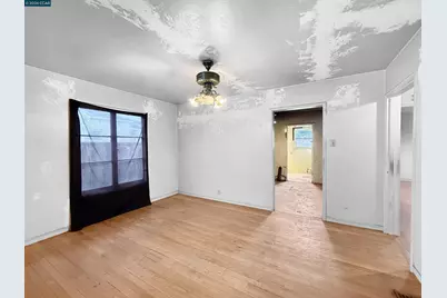 2224 108th Ave, Oakland, CA 94603 - Photo 7