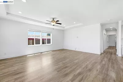 27915 Pueblo Springs, Hayward, CA 94545 - Photo 7