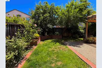 433 Calistoga Cir, Fremont, CA 94536 - Photo 29