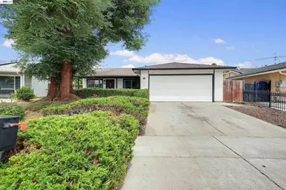 32466 Lake Berryessa Dr, Fremont, CA 94555 - Photo 33