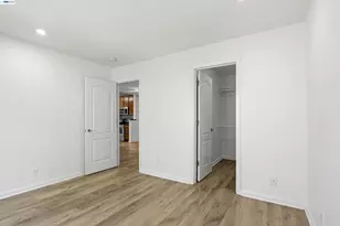 947 Catkin Ct, San Jose, CA 95128 - Photo 11
