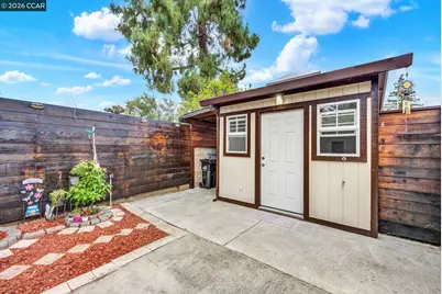 6472 Trinidad Dr, San Jose, CA 95120 - Photo 49