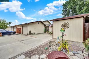6472 Trinidad Dr, San Jose, CA 95120 - Photo 55