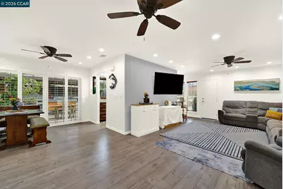 6472 Trinidad Dr, San Jose, CA 95120 - Photo 27