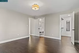 557 43rd St, Oakland, CA 94609 - Photo 15