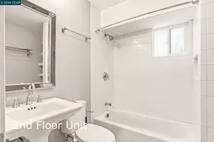 557 43rd St, Oakland, CA 94609 - Photo 43