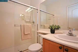 1725 Hazeltine Way, Fairfield, CA 94533 - Photo 33