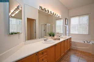 1725 Hazeltine Way, Fairfield, CA 94533 - Photo 27