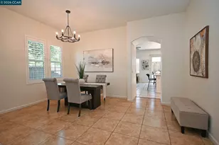 1725 Hazeltine Way, Fairfield, CA 94533 - Photo 11