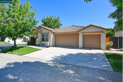 1725 Hazeltine Way, Fairfield, CA 94533 - Photo 5