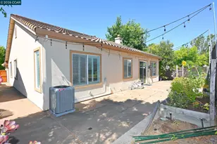 1725 Hazeltine Way, Fairfield, CA 94533 - Photo 43