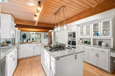 279 Castle Hill Ranch Rd, Walnut Creek, CA 94595 - Photo 11