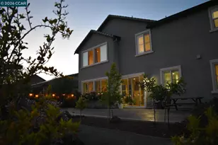582 Mandevilla Dr, Brentwood, CA 94513 - Photo 39