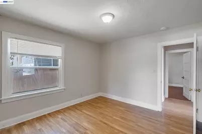 4500 San Carlos Ave, Oakland, CA 94601 - Photo 17