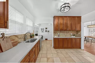 2760 Best Ave, Oakland, CA 94619 - Photo 19