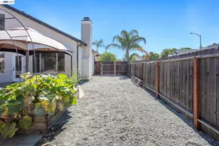 305 Helena Ct, Oakley, CA 94561 - Photo 19
