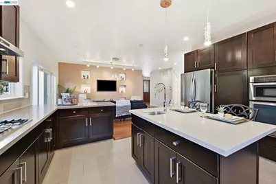 307 Dana St, Fremont, CA 94539 - Photo 9
