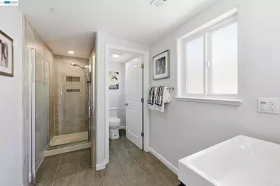 307 Dana St, Fremont, CA 94539 - Photo 27