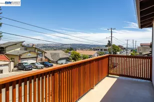 16645 Cowell St, Castro Valley, CA 94578 - Photo 3