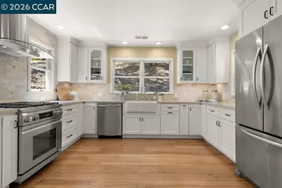59 El Toyonal, Orinda, CA 94563 - Photo 7