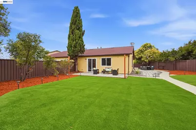 3800 Amy Ct, Union City, CA 94587 - Photo 11