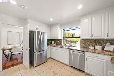 40374 San Sebastian Pl, Fremont, CA 94539 - Photo 9
