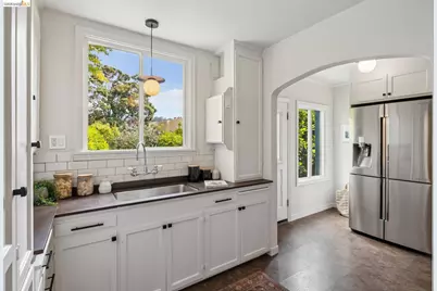 7423 Ward Ave, El Cerrito, CA 94530 - Photo 15