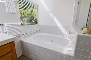 906 Vista Pointe Dr, San Ramon, CA 94582 - Photo 45