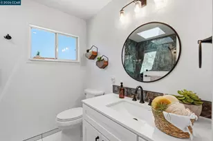 210 Vista Way, Martinez, CA 94553 - Photo 23