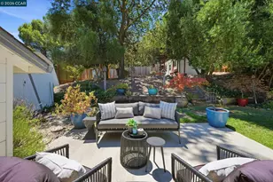210 Vista Way, Martinez, CA 94553 - Photo 29