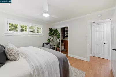 210 Vista Way, Martinez, CA 94553 - Photo 15