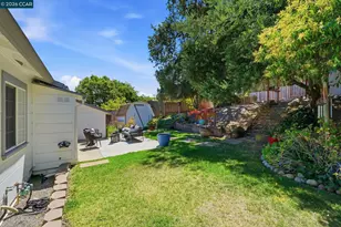 210 Vista Way, Martinez, CA 94553 - Photo 33