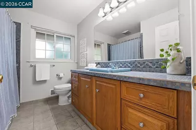 114 Combs Ln, Vallejo, CA 94590 - Photo 35